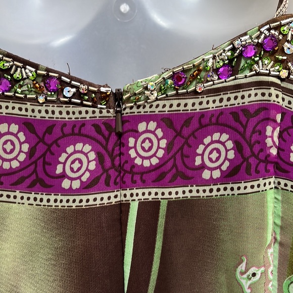 Beautiful Jeweled Riva Designs Formal Gown Special Occasion Bridal - Picture 7 of 15